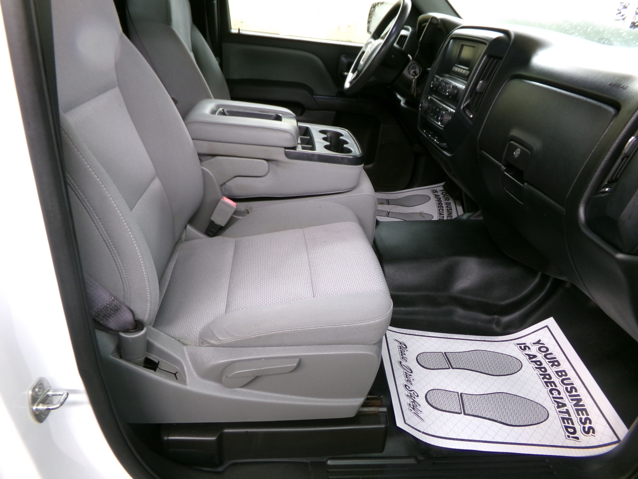 GMC Sierra 1500 2WD Reg Cab 133.0" 2017