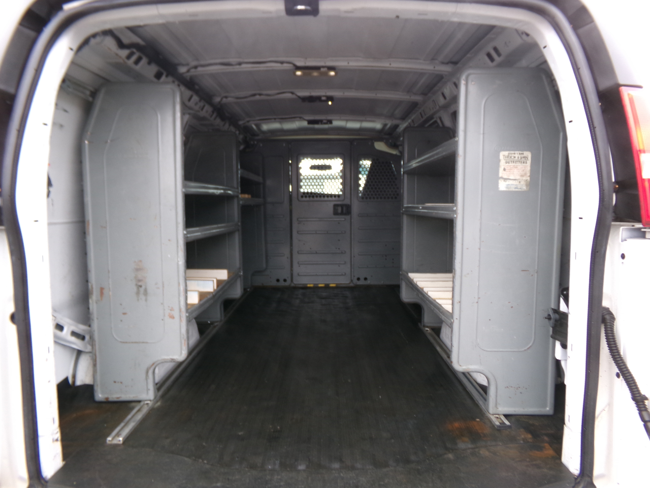 Chevrolet Express Cargo Van RWD 2500 135" 2018