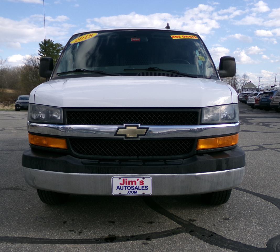 Chevrolet Express Cargo Van RWD 2500 135" 2018