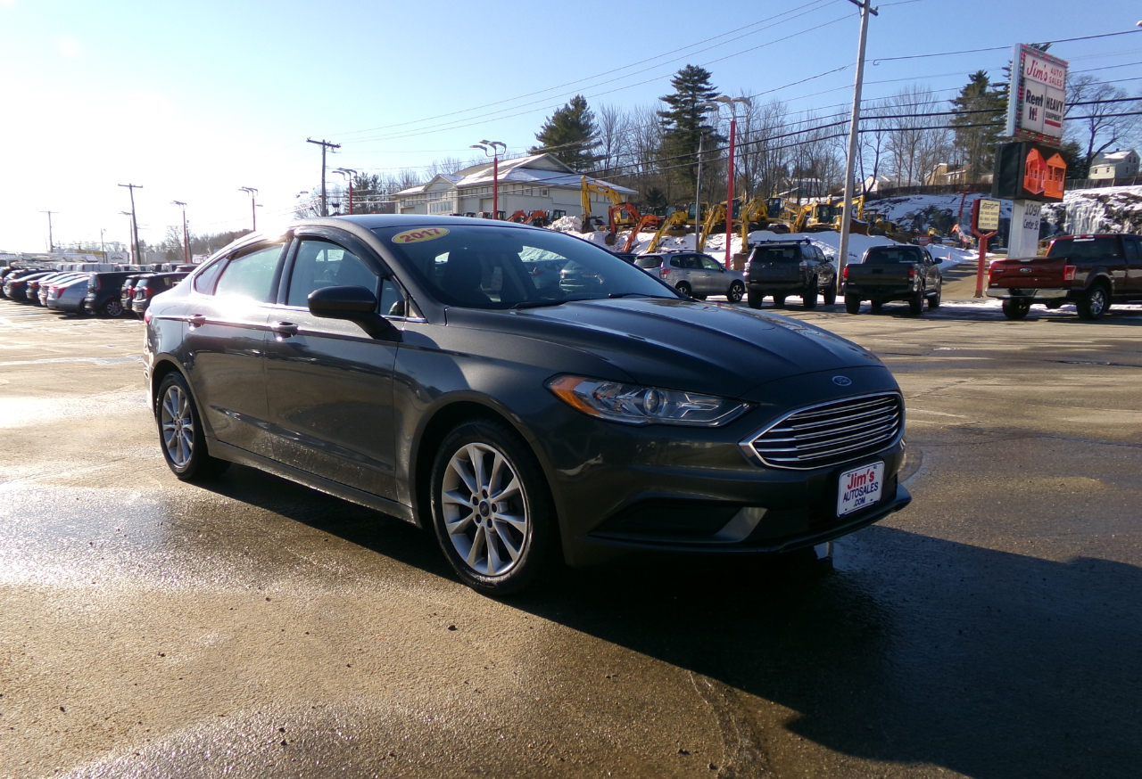 Ford Fusion SE FWD 2017