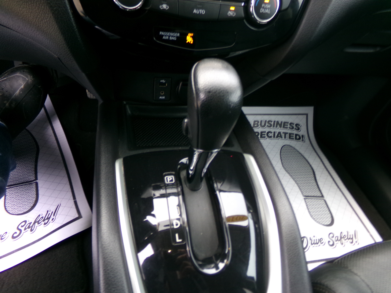 Nissan Rogue AWD 4dr SL 2015