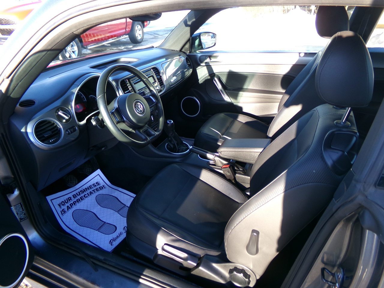 Volkswagen Beetle Coupe 2dr Man 2.5L PZEV 2013