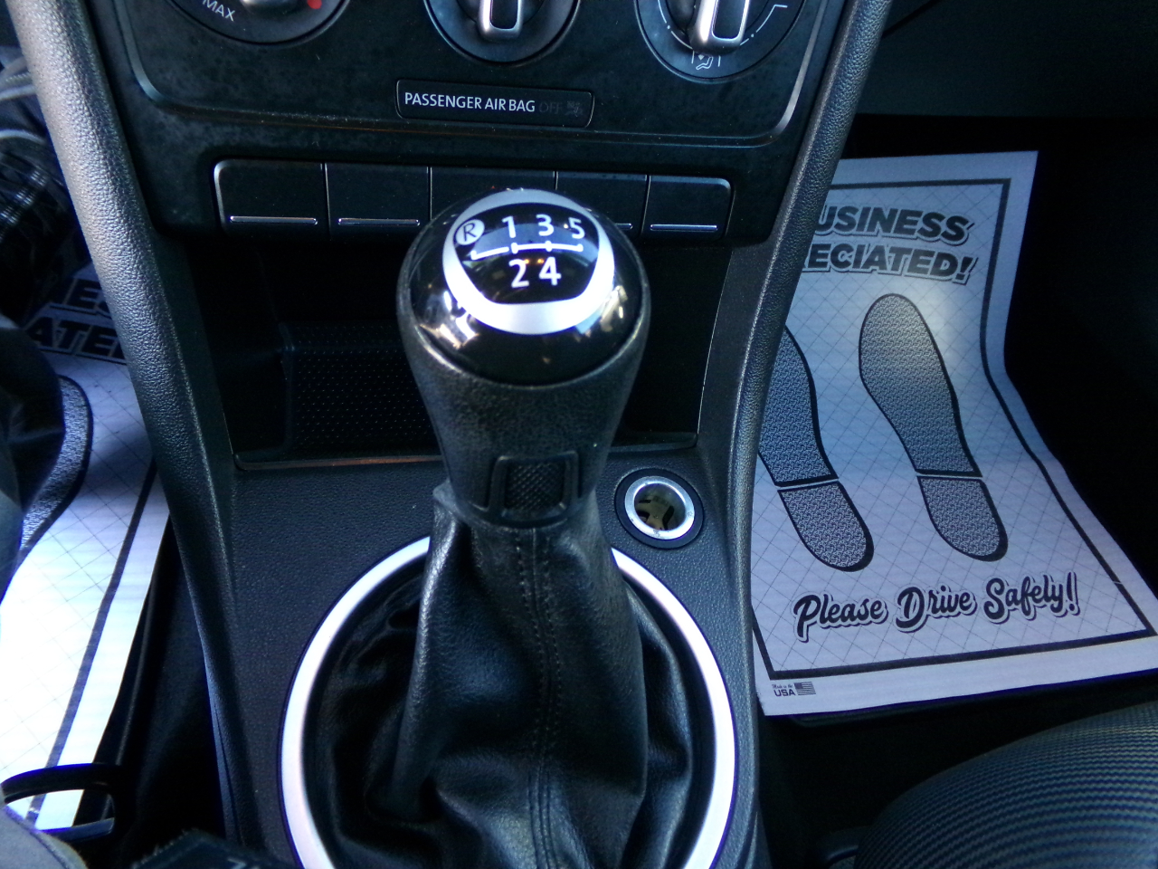 Volkswagen Beetle Coupe 2dr Man 2.5L PZEV 2013