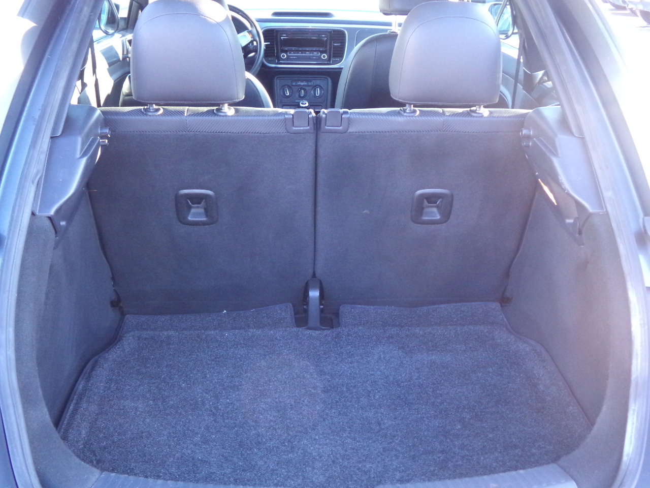 Volkswagen Beetle Coupe 2dr Man 2.5L PZEV 2013