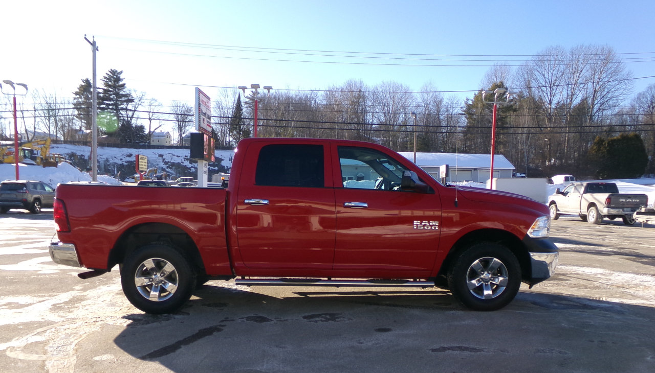 RAM 1500 Tradesman 4x4 Crew Cab 5'7" Box 2018