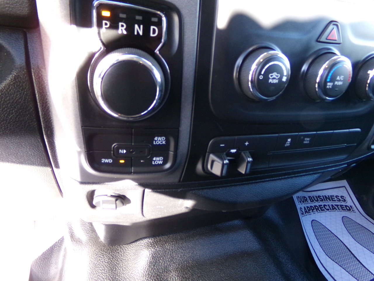 RAM 1500 Tradesman 4x4 Crew Cab 5'7" Box 2018