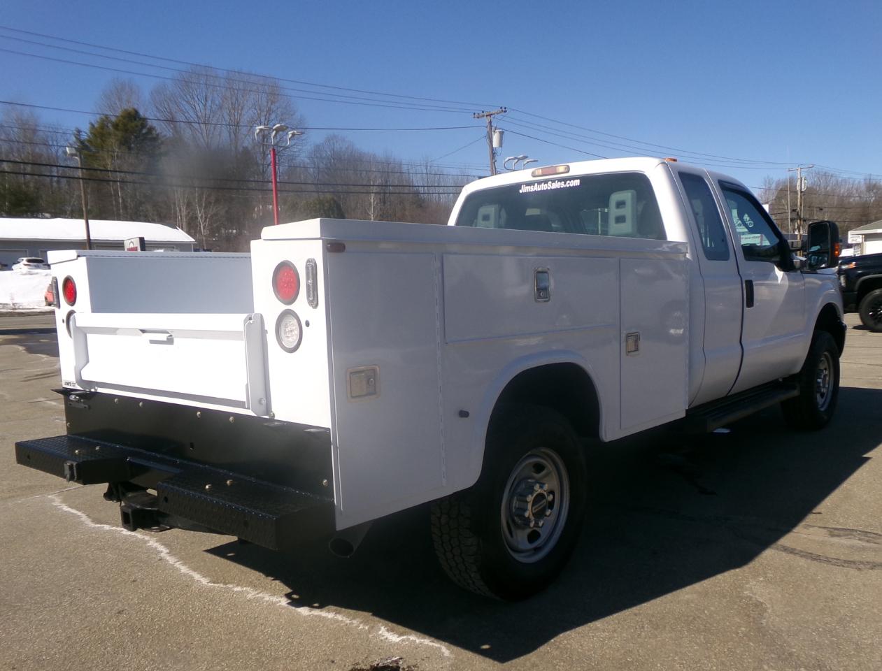 Ford Super Duty F-350 SRW 4WD SuperCab 158" XLT 2012