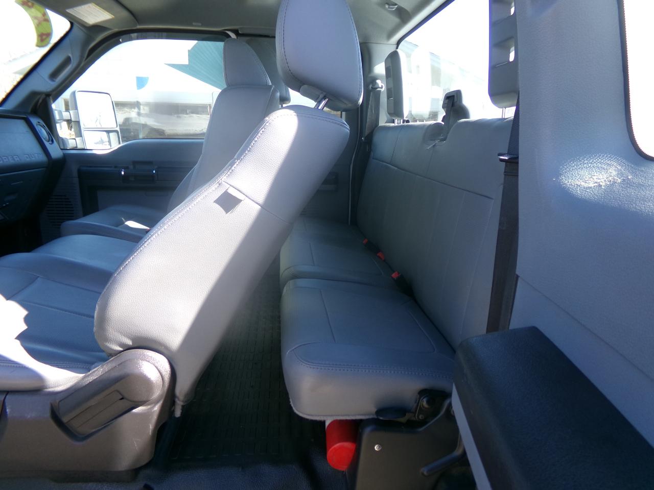 Ford Super Duty F-350 SRW 4WD SuperCab 158" XLT 2012