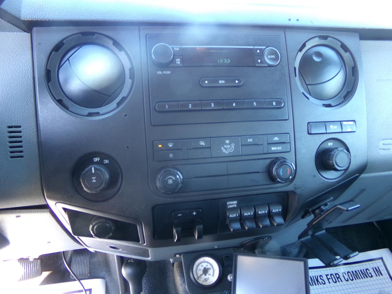 Ford Super Duty F-350 SRW 4WD SuperCab 158" XLT 2012