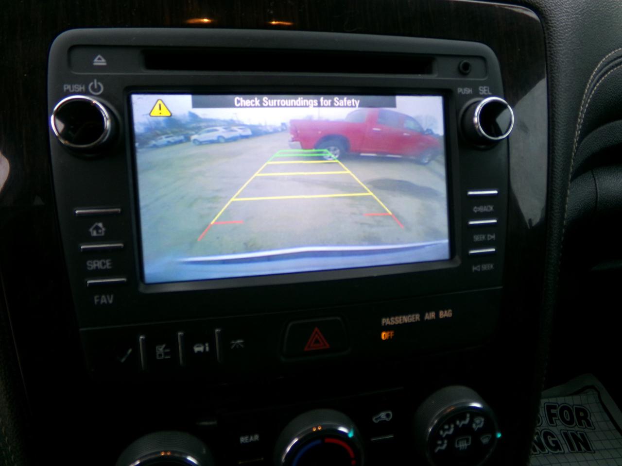 Chevrolet Traverse AWD 4dr LT w/1LT 2015