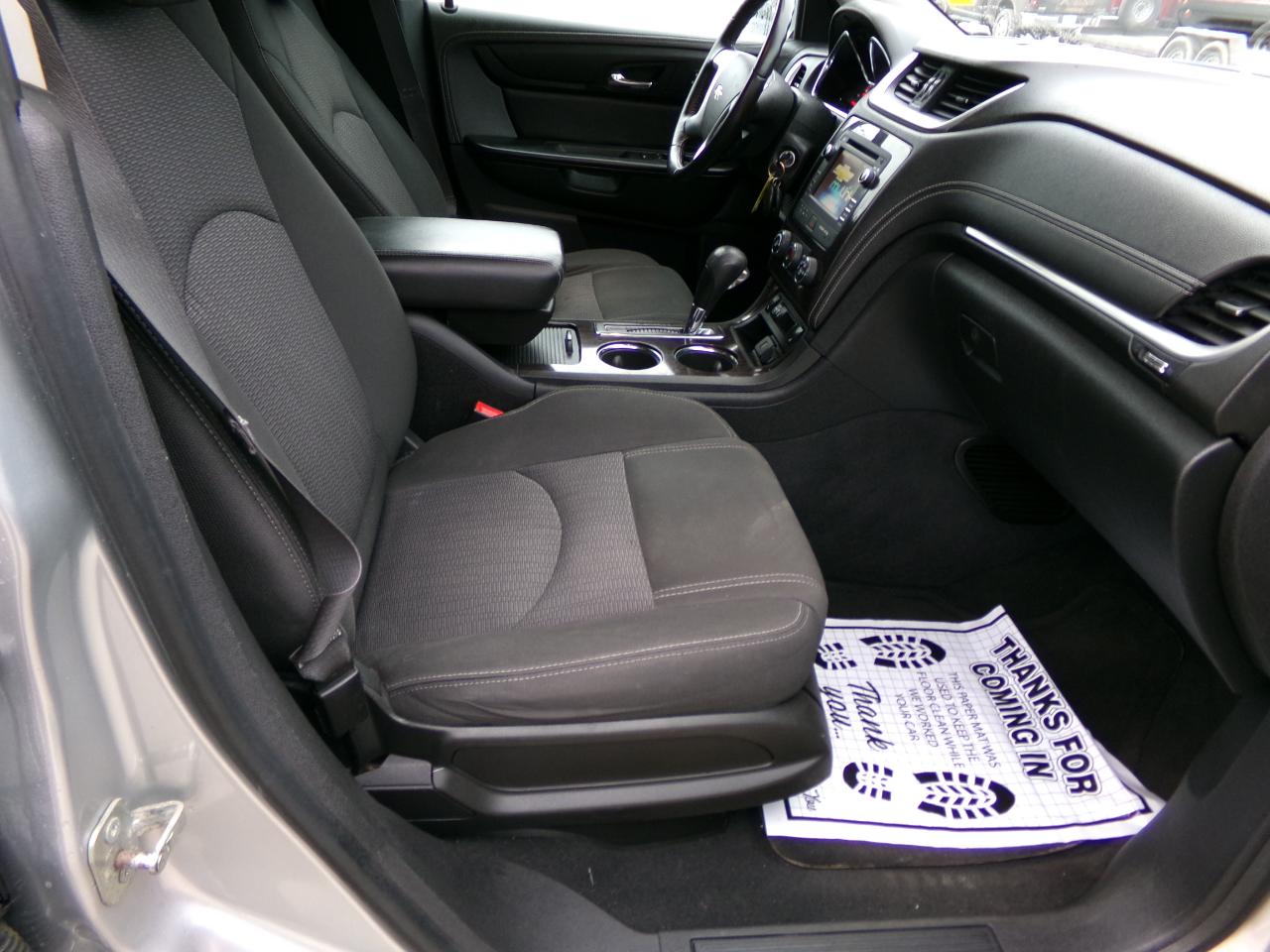 Chevrolet Traverse AWD 4dr LT w/1LT 2015