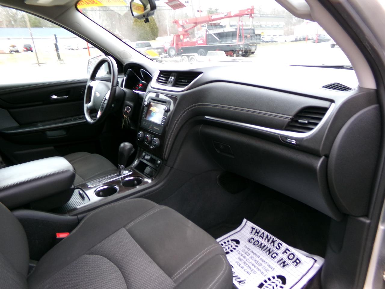 Chevrolet Traverse AWD 4dr LT w/1LT 2015