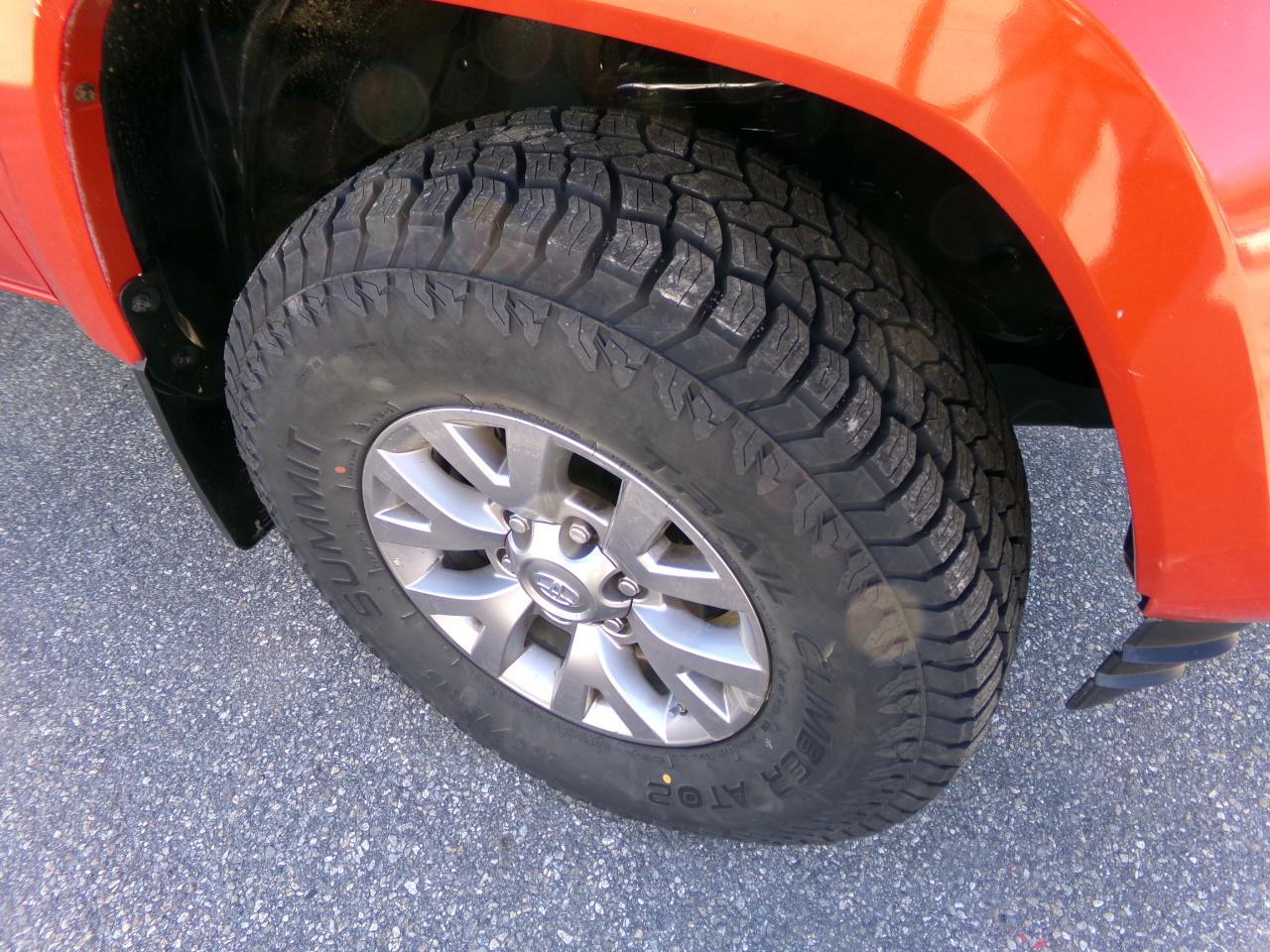 Toyota Tacoma 4WD Access Cab V6 MT (Natl) 2017