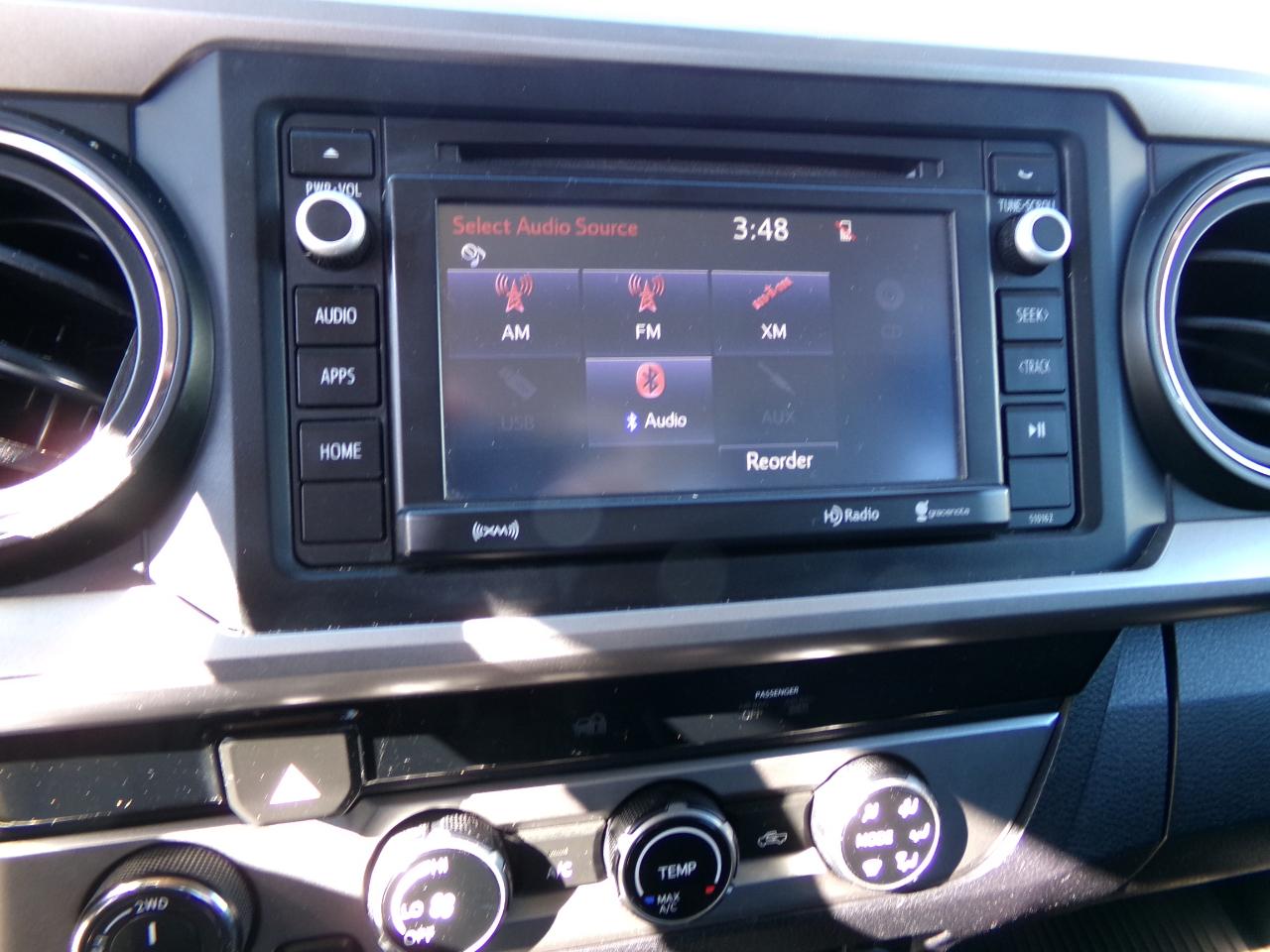 Toyota Tacoma 4WD Access Cab V6 MT (Natl) 2017