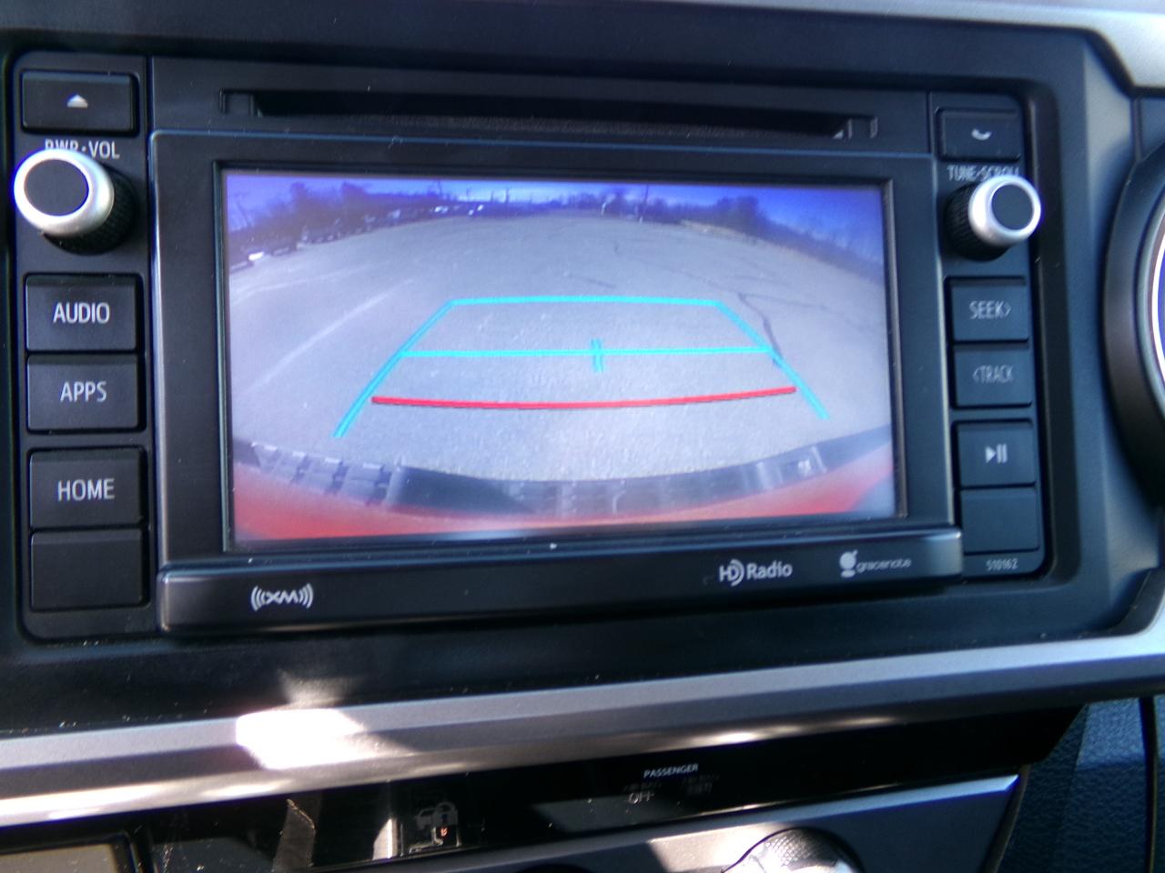 Toyota Tacoma 4WD Access Cab V6 MT (Natl) 2017