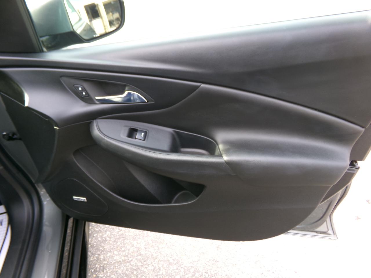 Chevrolet Volt 5dr HB Premier 2017