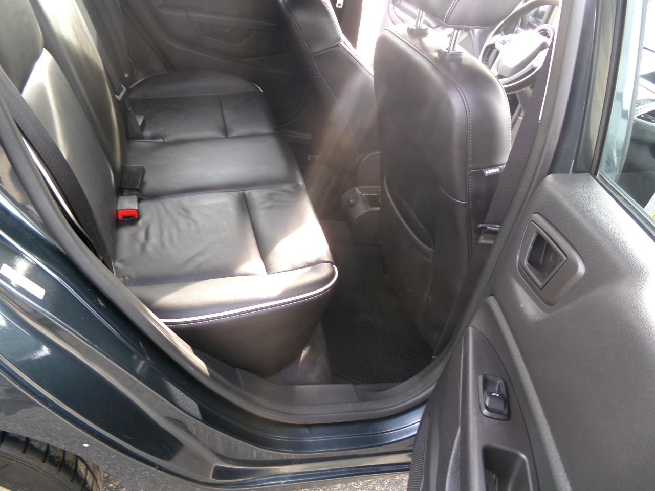 Ford Fiesta 5dr HB SES 2011