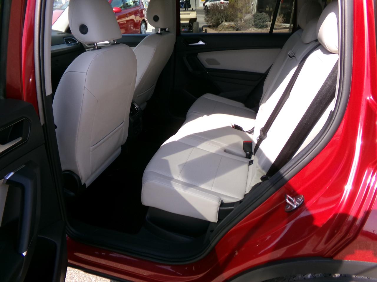 Volkswagen Tiguan 2.0T SEL 4MOTION 2018