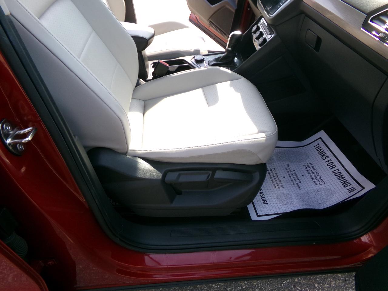 Volkswagen Tiguan 2.0T SEL 4MOTION 2018