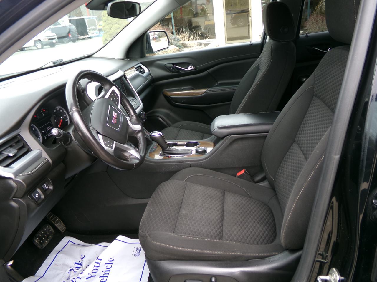 GMC Acadia AWD 4dr SLE w/SLE-2 2019