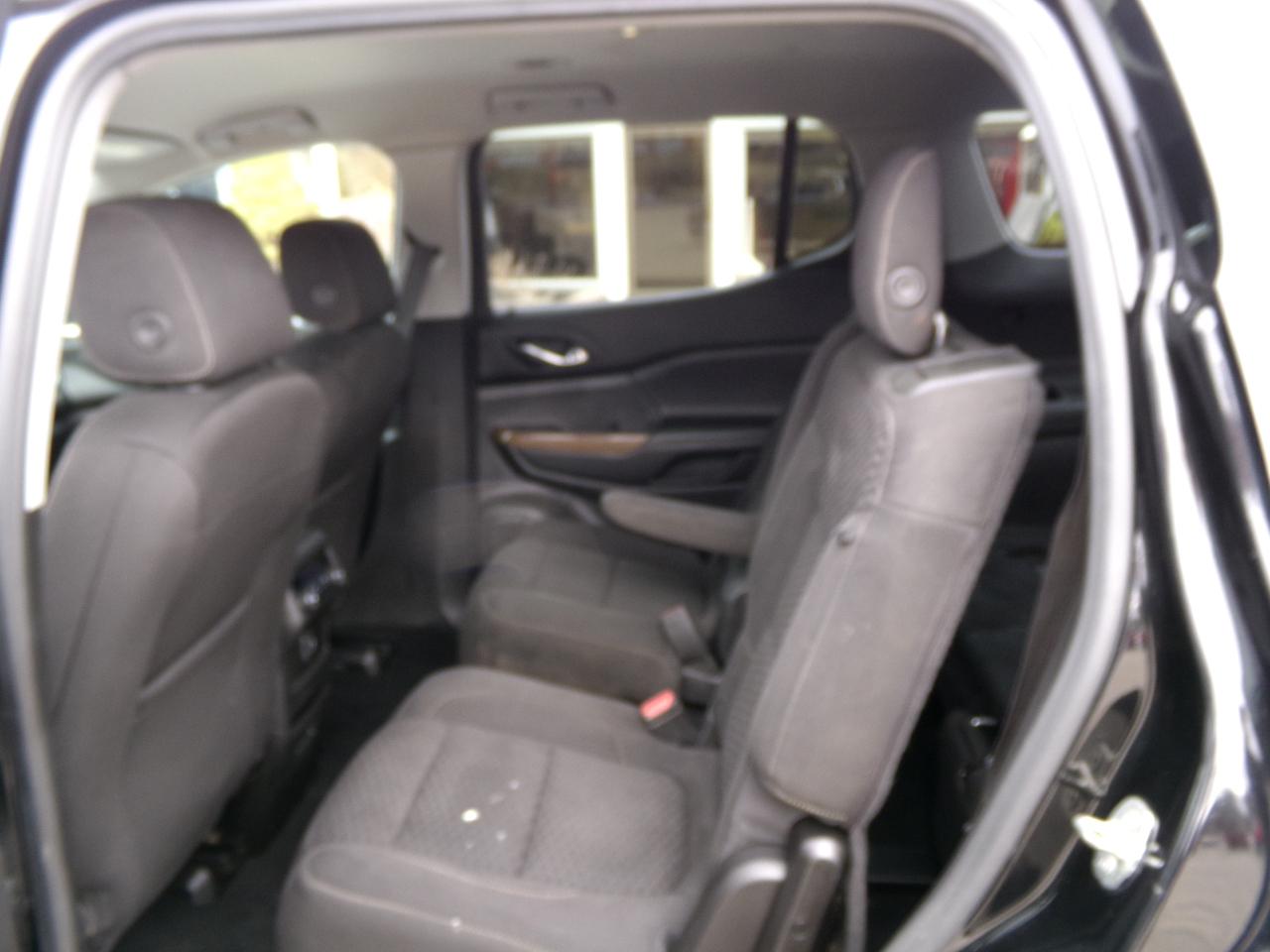 GMC Acadia AWD 4dr SLE w/SLE-2 2019