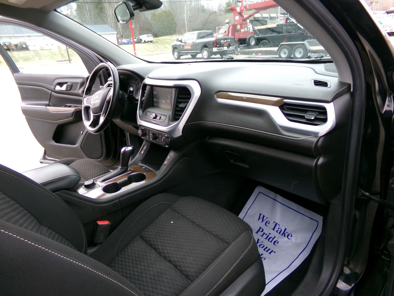 GMC Acadia AWD 4dr SLE w/SLE-2 2019