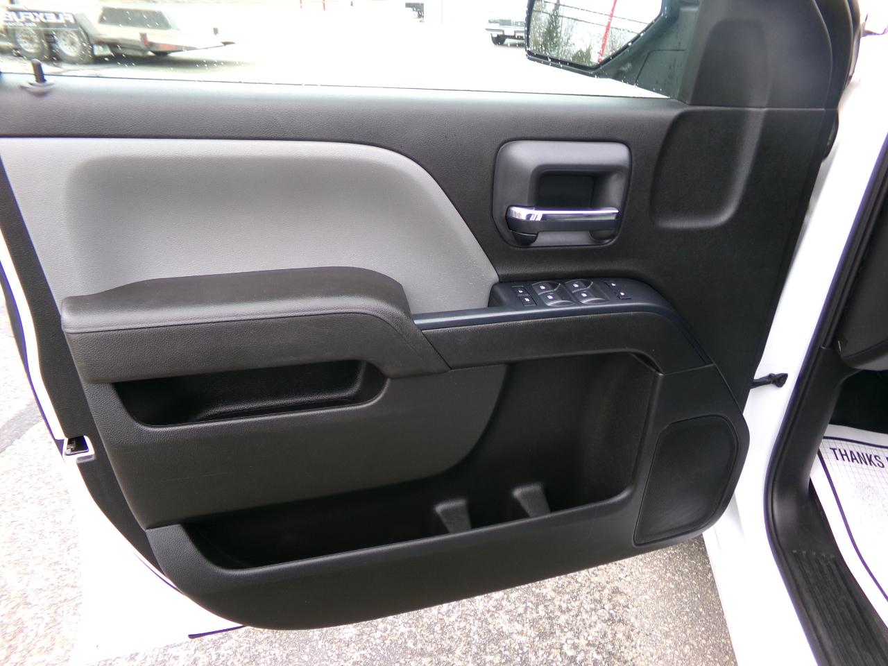 Chevrolet Silverado 1500 2WD Double Cab 143.5" Work Truck 2017