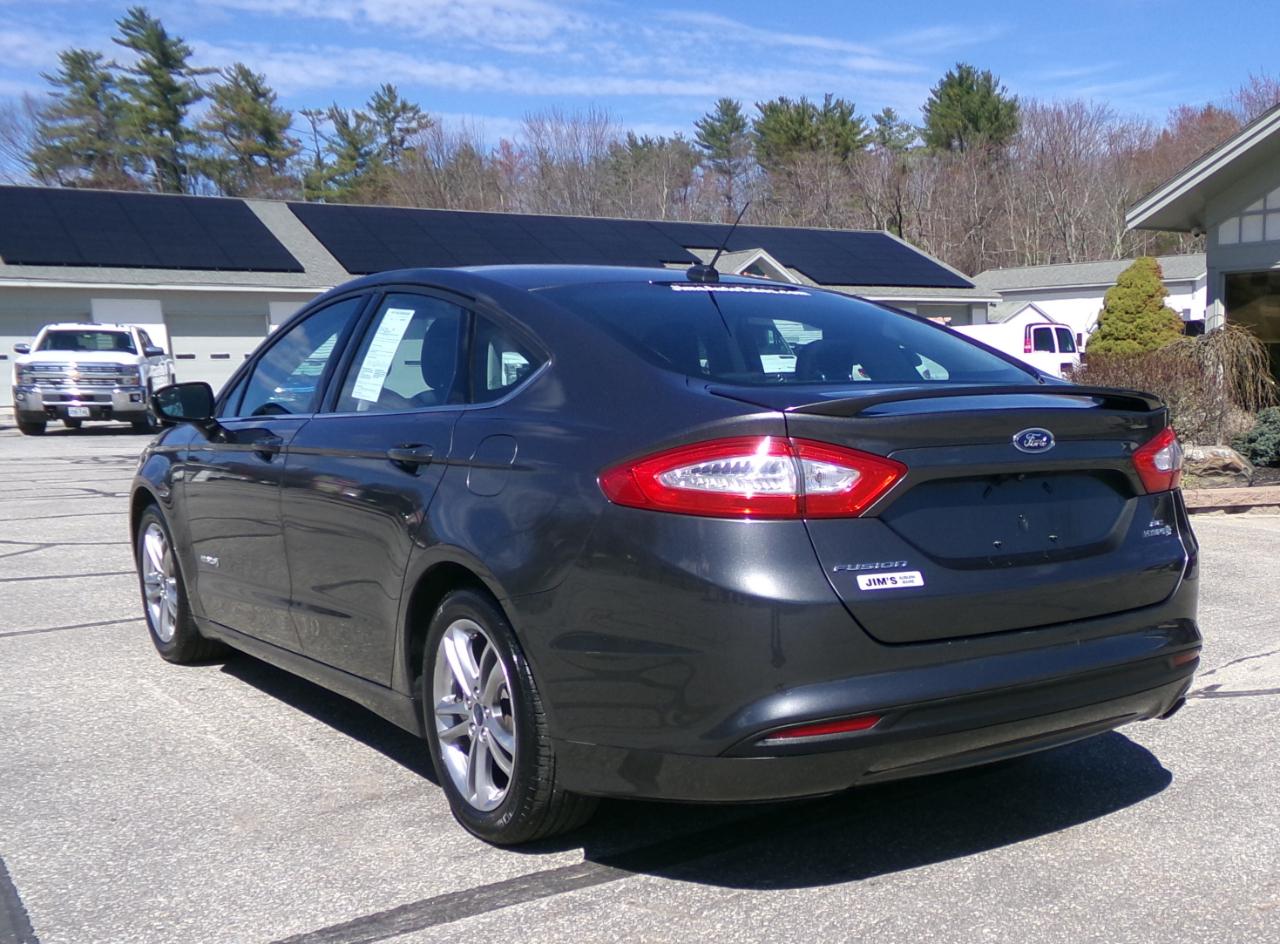 Ford Fusion 4dr Sdn SE Hybrid FWD 2015