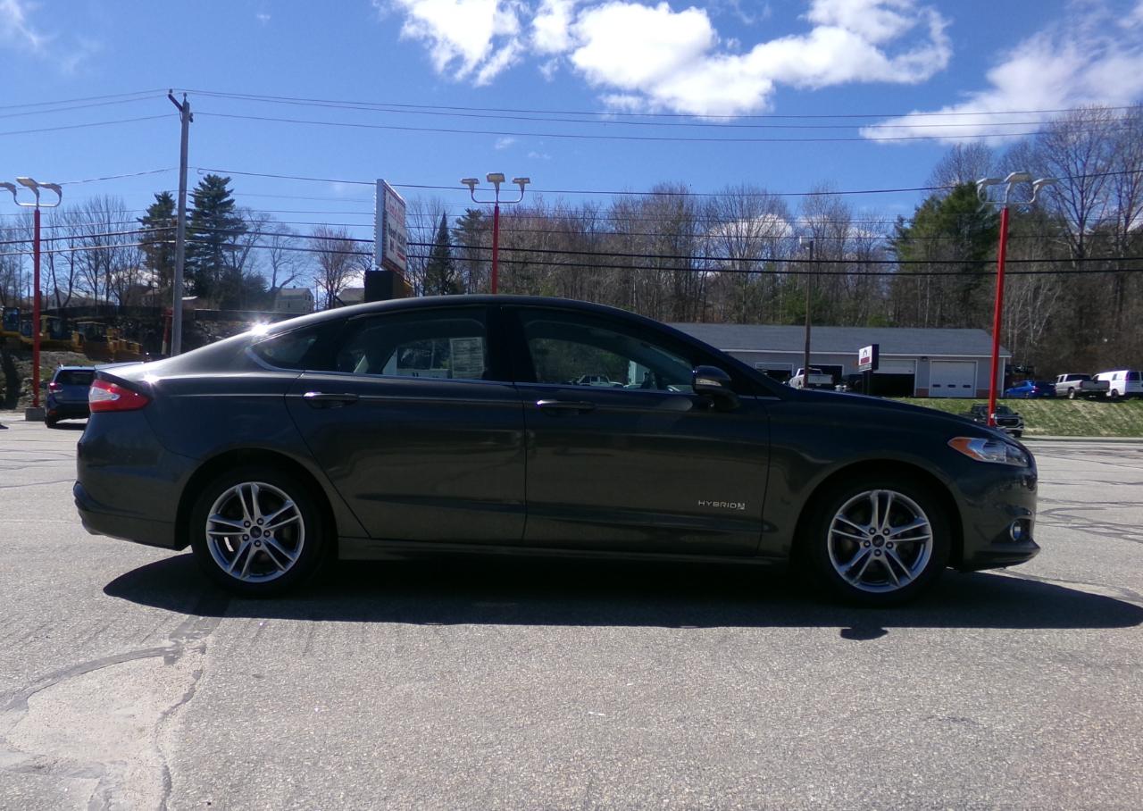 Ford Fusion 4dr Sdn SE Hybrid FWD 2015