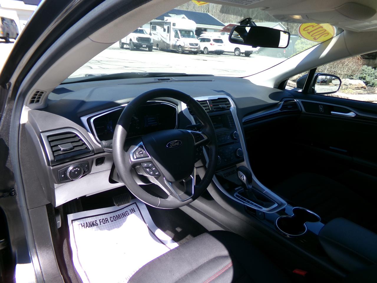 Ford Fusion 4dr Sdn SE Hybrid FWD 2015