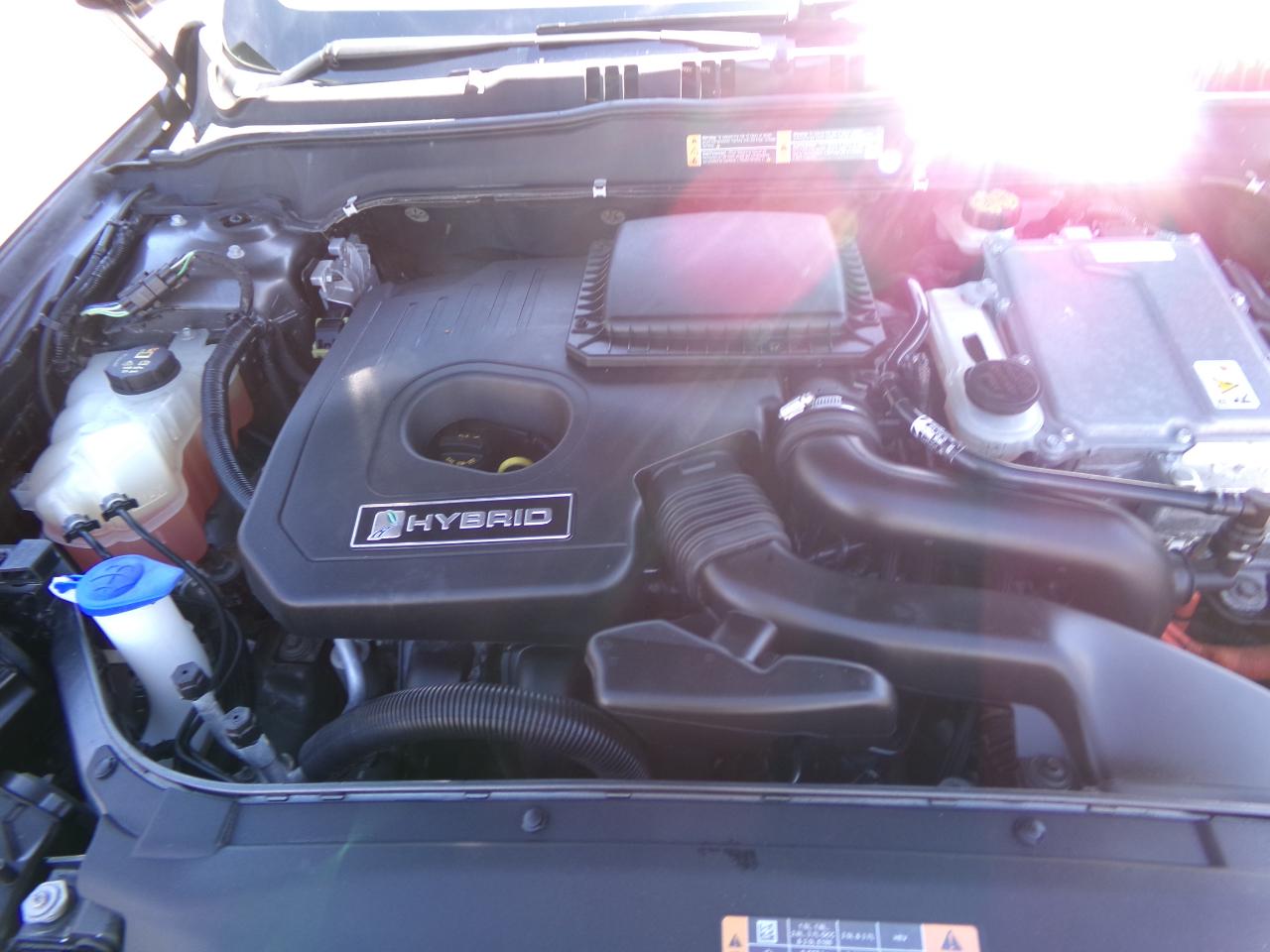 Ford Fusion 4dr Sdn SE Hybrid FWD 2015