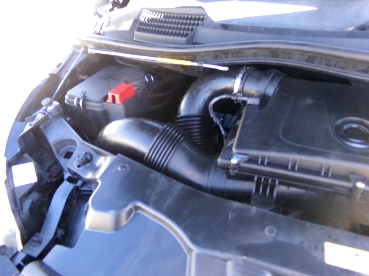 Mercedes-Benz Metris Passenger Van Standard Roof 126" Wheelbase 2018