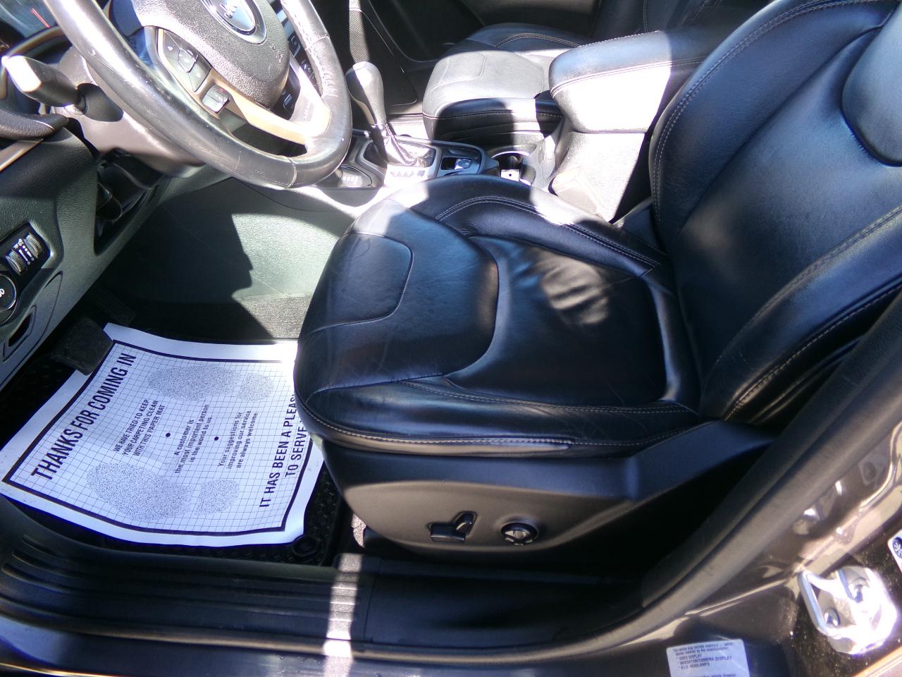 Jeep Cherokee 4WD 4dr Limited 2016