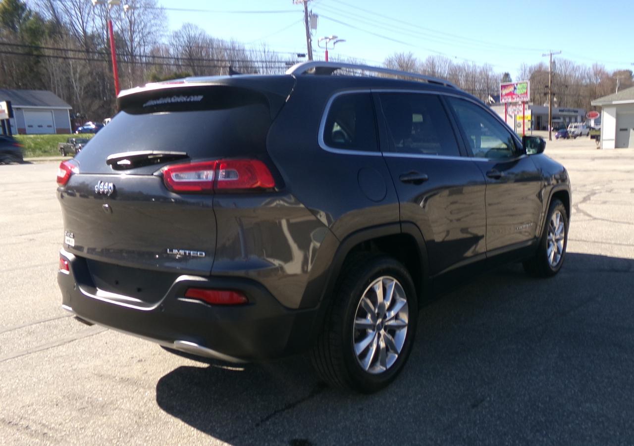 Jeep Cherokee 4WD 4dr Limited 2016