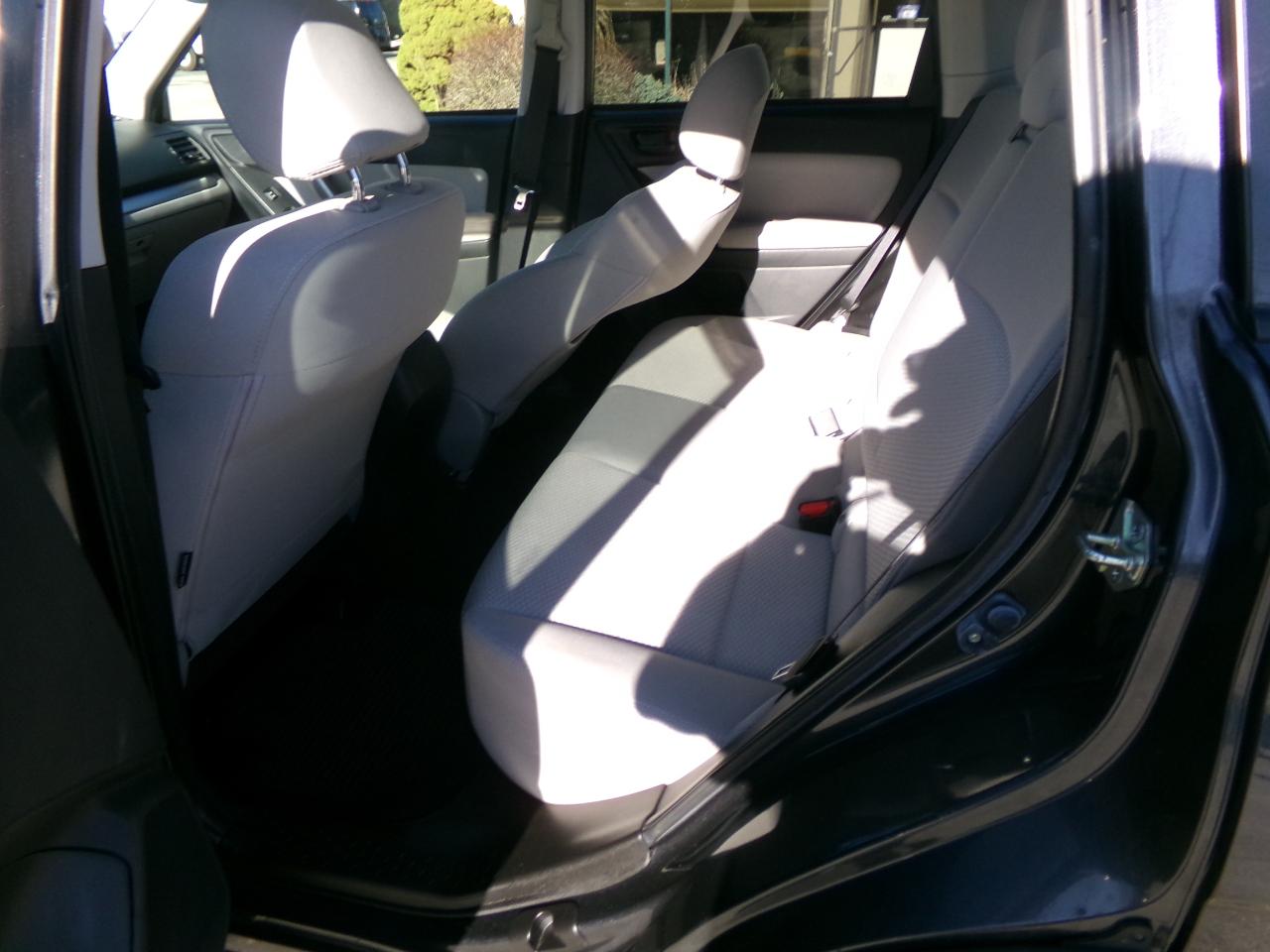 Subaru Forester 4dr Man 2.5i Premium PZEV 2015