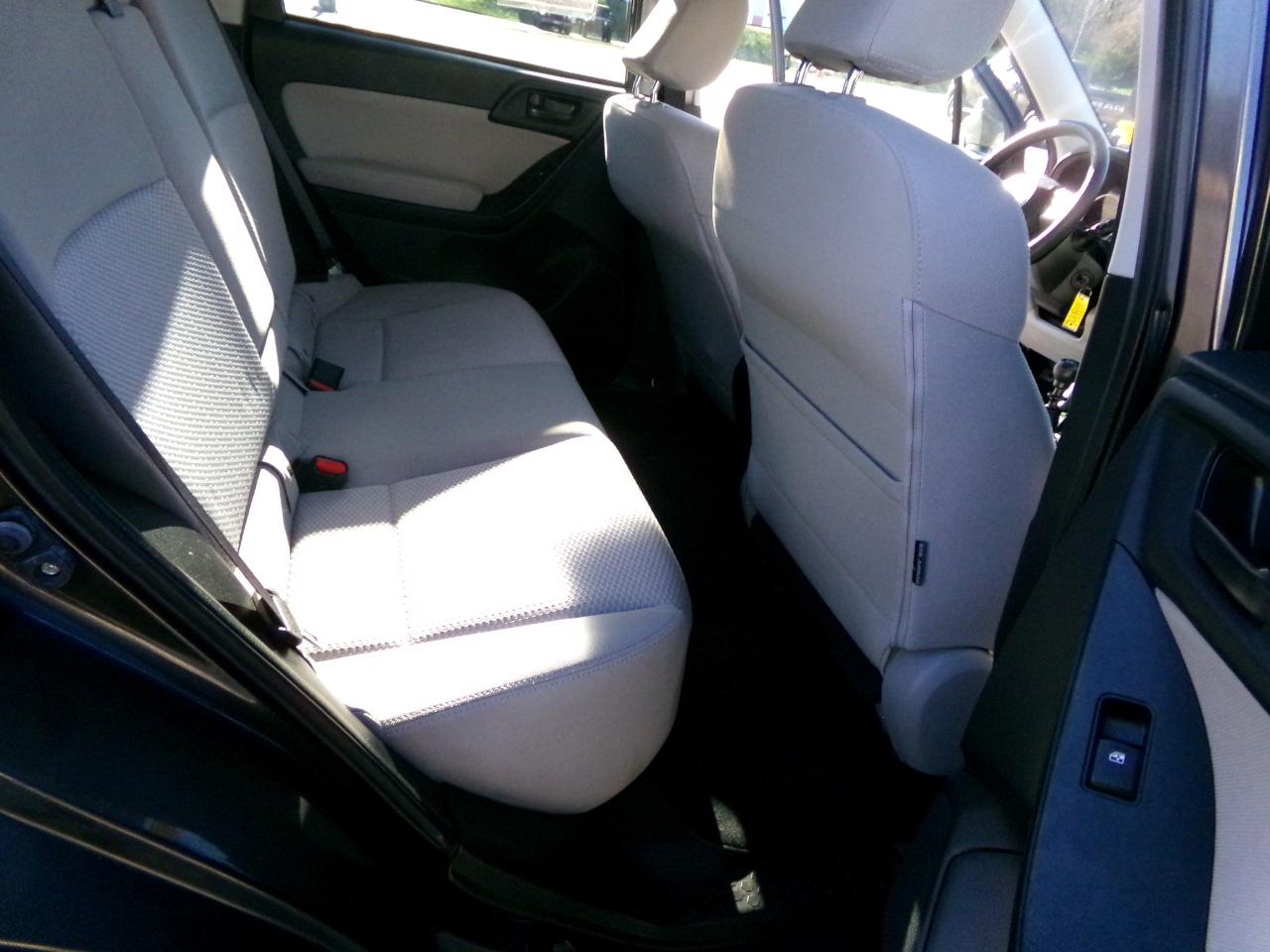 Subaru Forester 4dr Man 2.5i Premium PZEV 2015