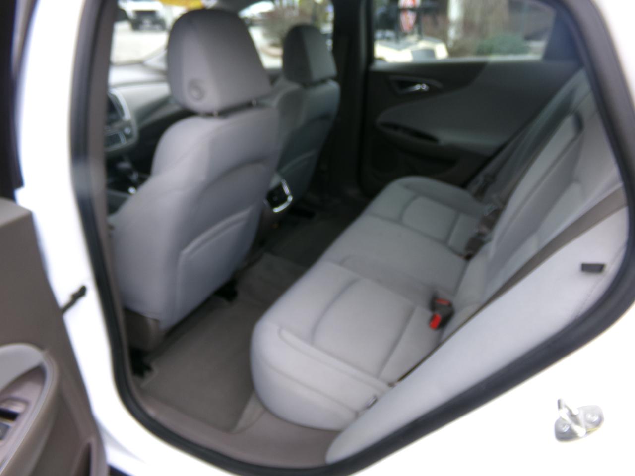 Chevrolet Malibu 4dr Sdn LT 2022