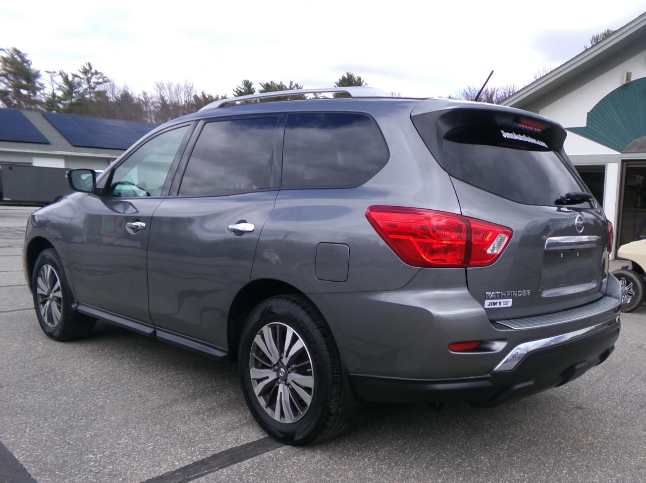 Nissan Pathfinder 4x4 S 2017