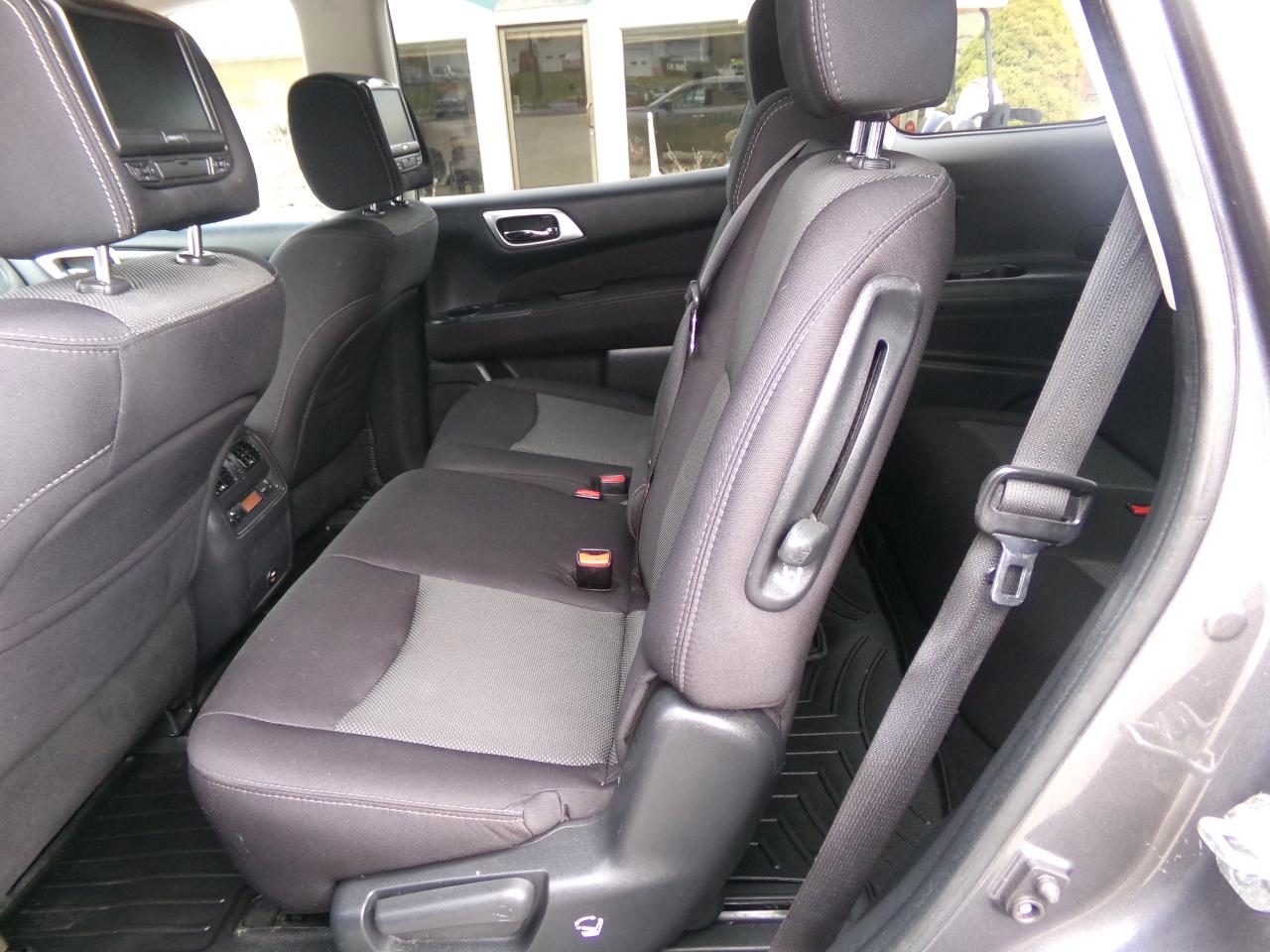 Nissan Pathfinder 4x4 S 2017