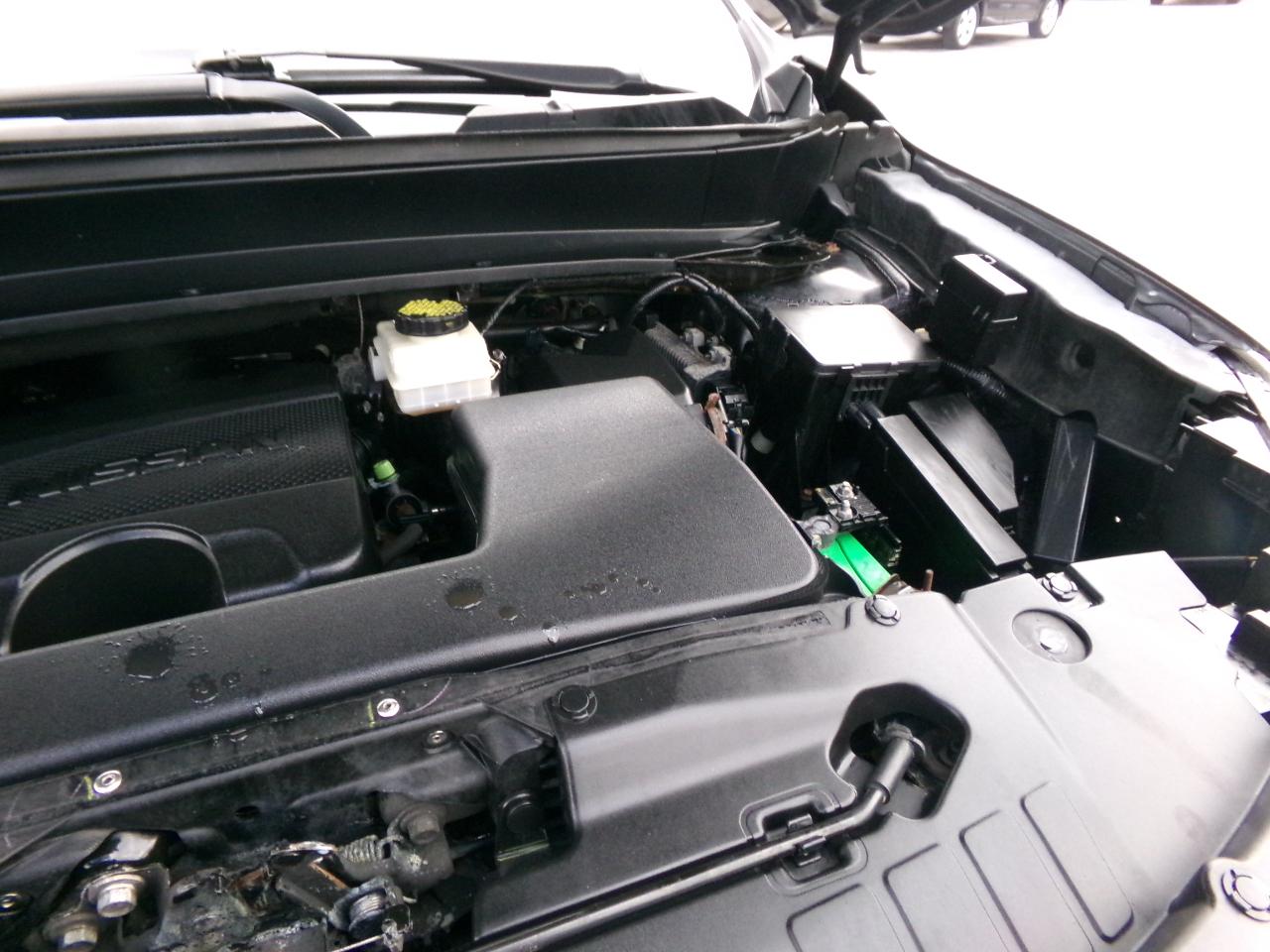 Nissan Pathfinder 4x4 S 2017