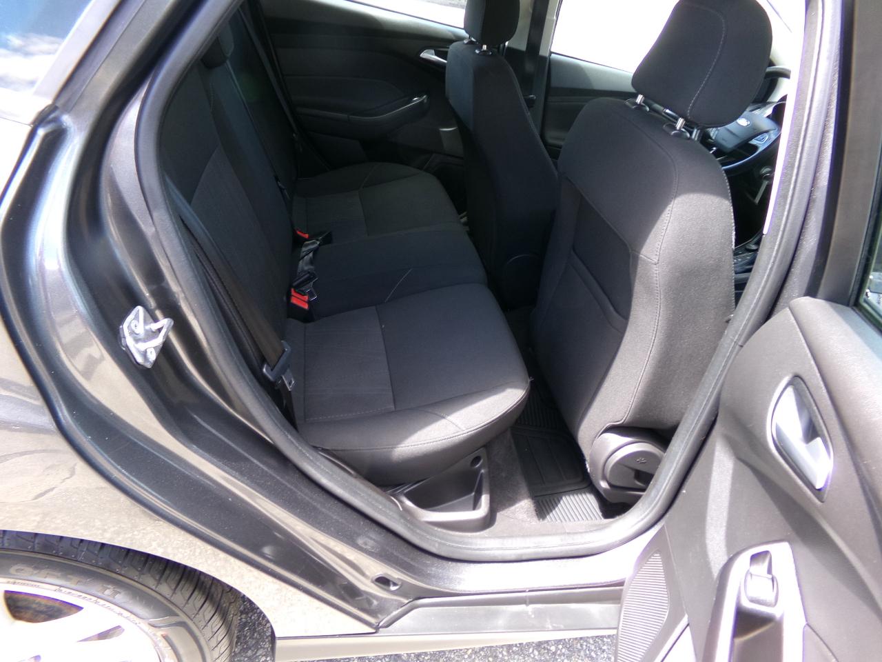 Ford Focus SE Hatch 2018