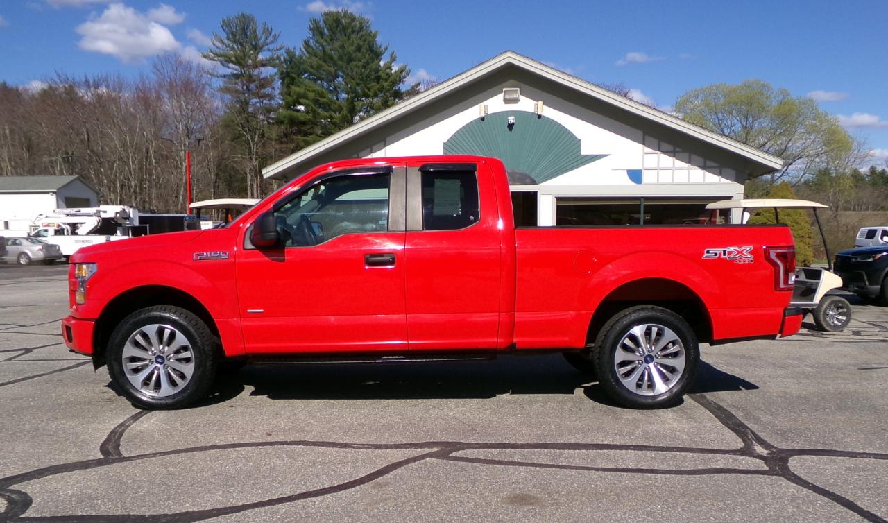 Ford F-150 4WD SuperCab 145" STX 2017