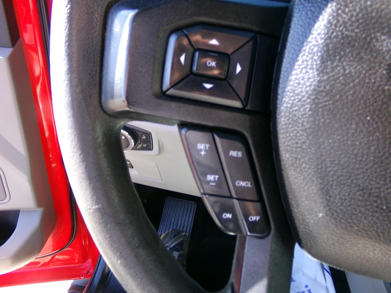 Ford F-150 4WD SuperCab 145" STX 2017