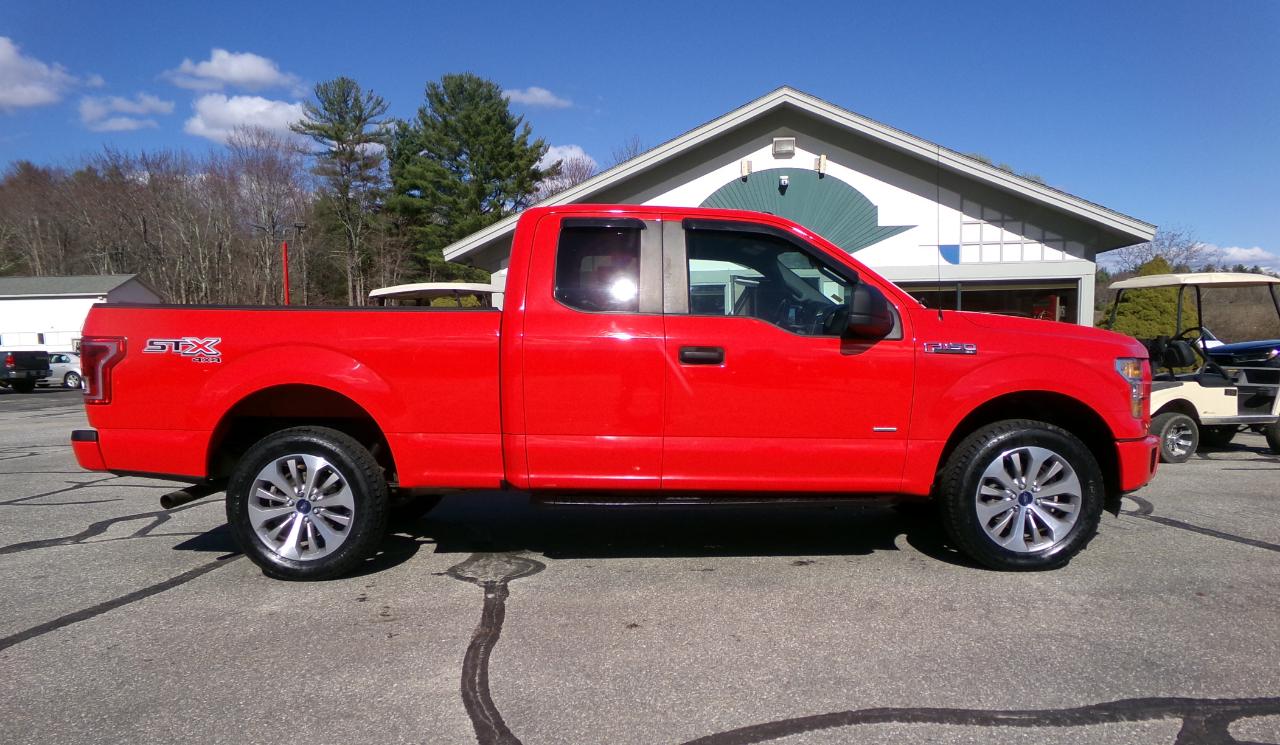 Ford F-150 4WD SuperCab 145" STX 2017