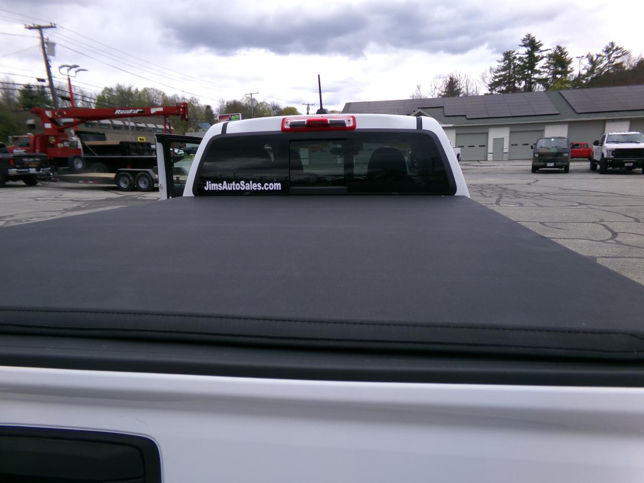 Chevrolet Colorado 4WD Crew Cab 141" LT 2021