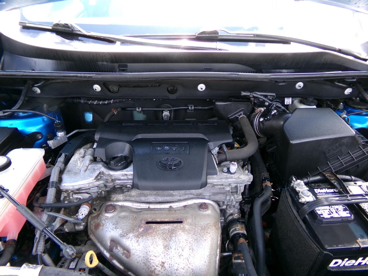 Toyota RAV4 AWD 4dr XLE (Natl) 2016