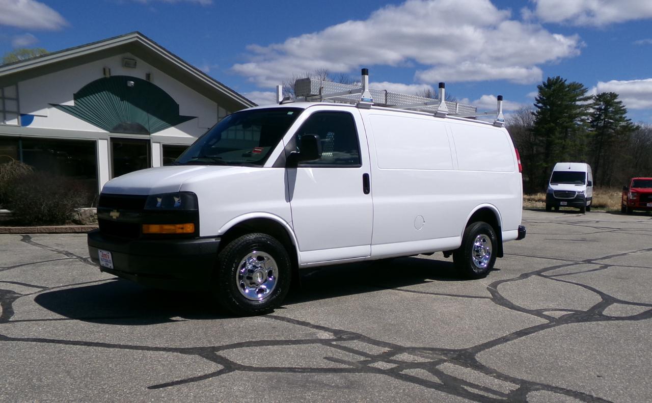 Chevrolet Express Cargo Van RWD 2500 135" 2020