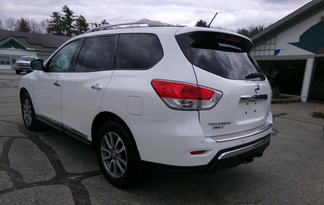Nissan Pathfinder 4WD 4dr SL 2015