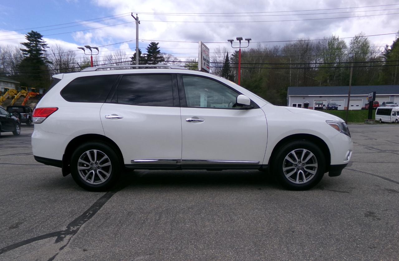 Nissan Pathfinder 4WD 4dr SL 2015