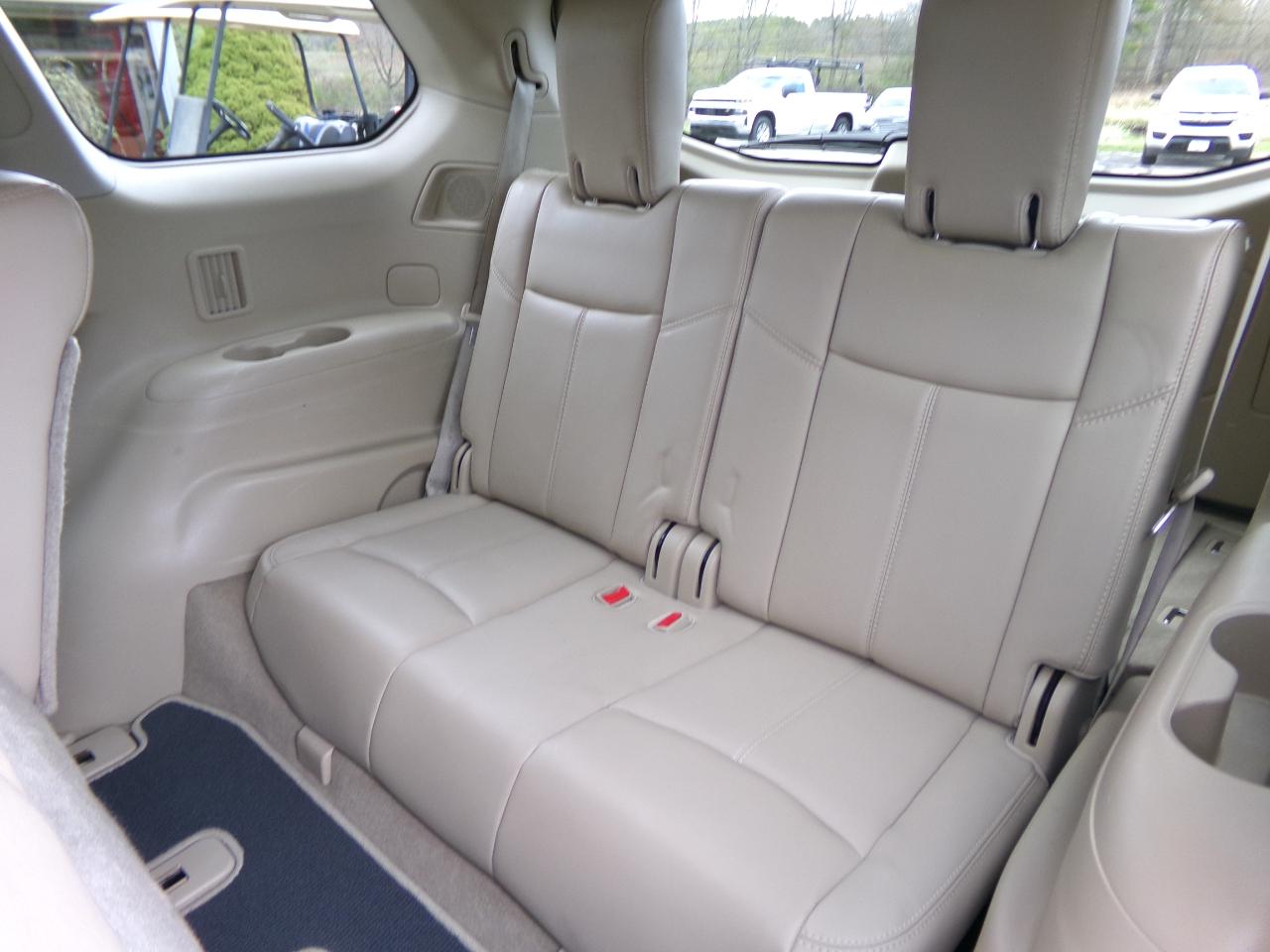 Nissan Pathfinder 4WD 4dr SL 2015